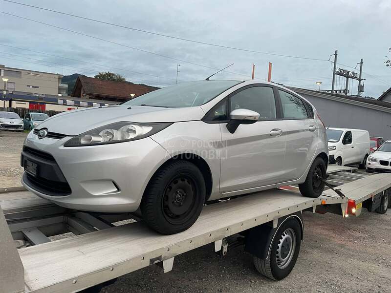 Ford Fiesta 1.4 SVAJCARSKA