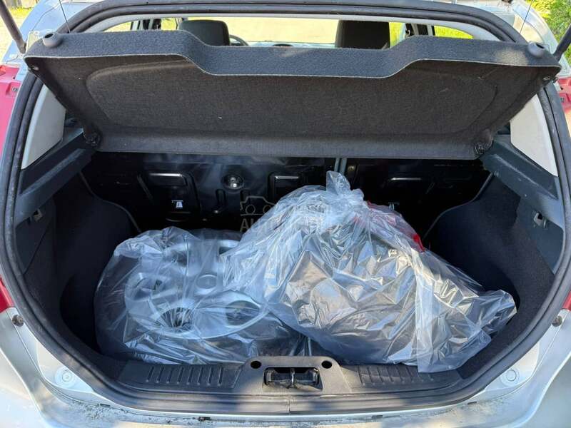 Ford Fiesta 1.4 SVAJCARSKA