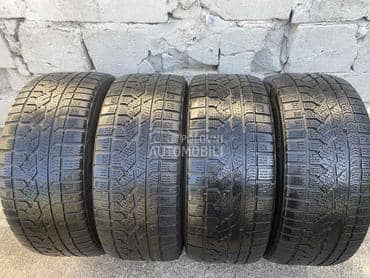 Kumho 275/45 R20 Zimska