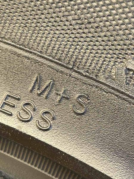 Kumho 275/45 R20 Zimska