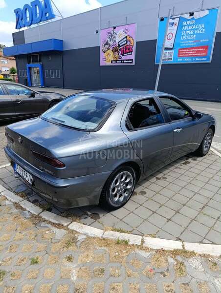 Alfa Romeo 156 