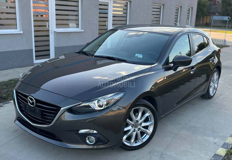 Mazda 3 2.0 REVOLUTION CH