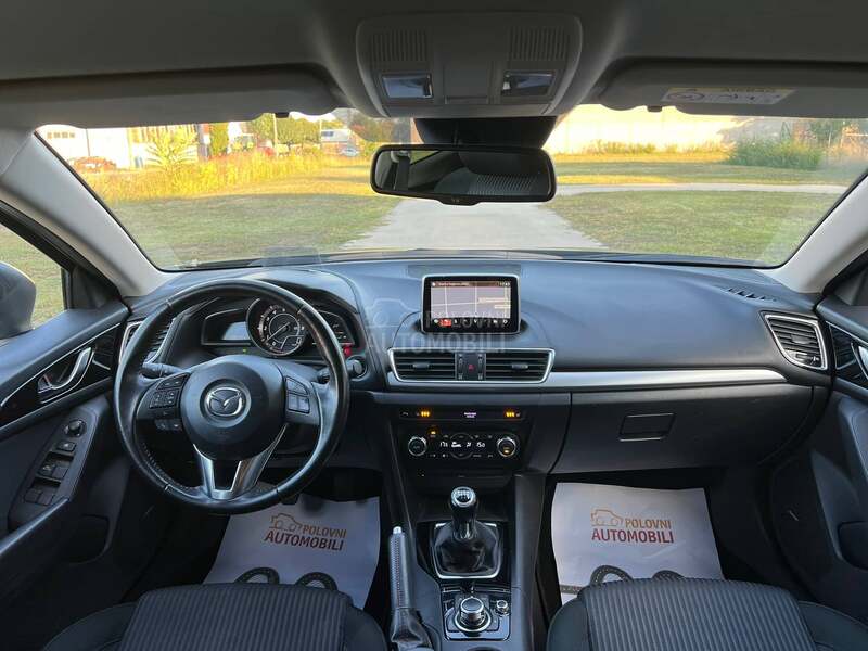 Mazda 3 2.0 REVOLUTION CH