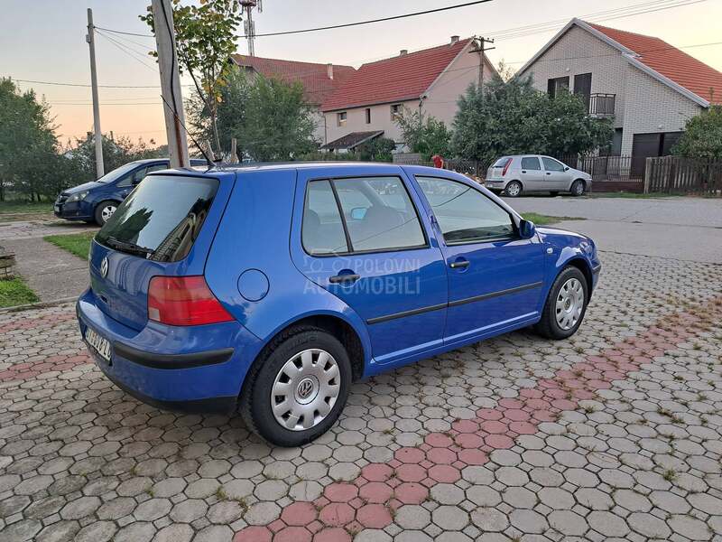 Volkswagen Golf 4 