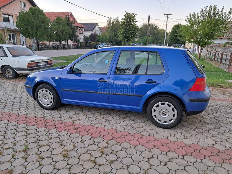 Volkswagen Golf 4 