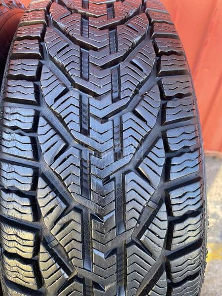 Tigar 185/60 R15 Zimska