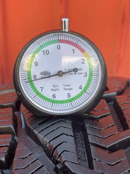 Tigar 185/60 R15 Zimska