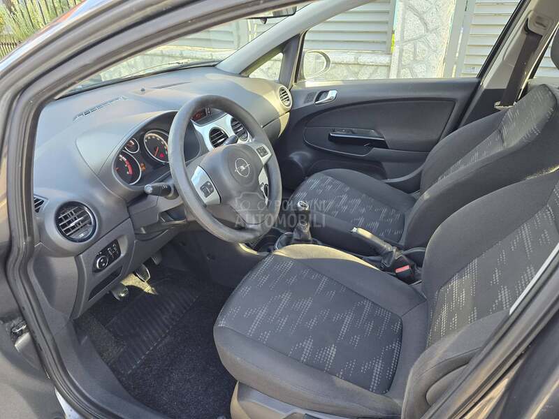 Opel Corsa D 1.2