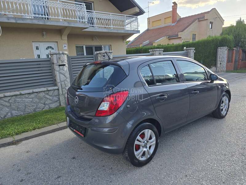 Opel Corsa D 1.2