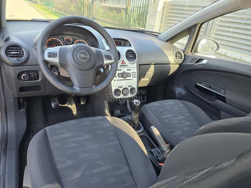 Opel Corsa D 1.2
