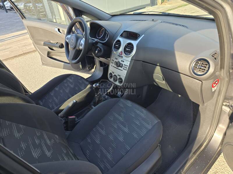 Opel Corsa D 1.2