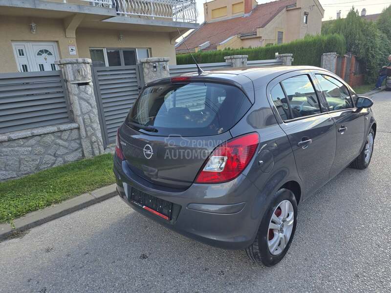 Opel Corsa D 1.2
