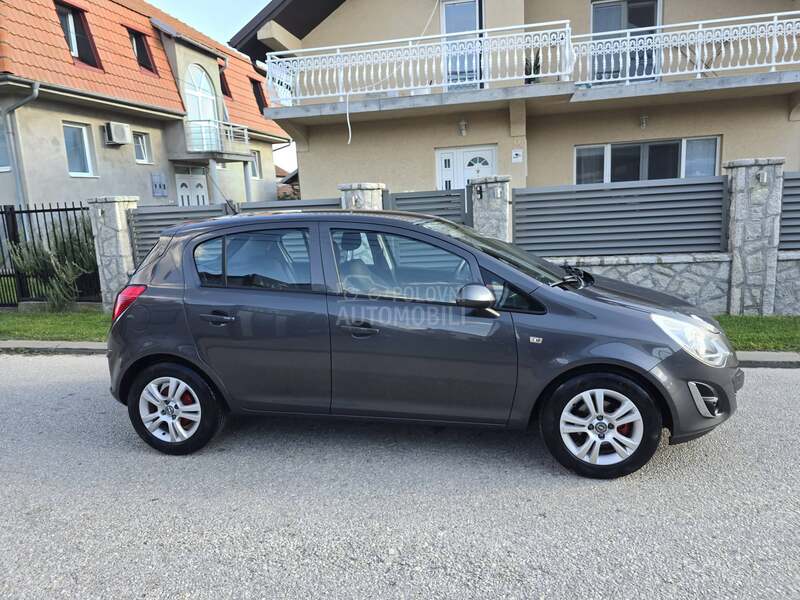 Opel Corsa D 1.2