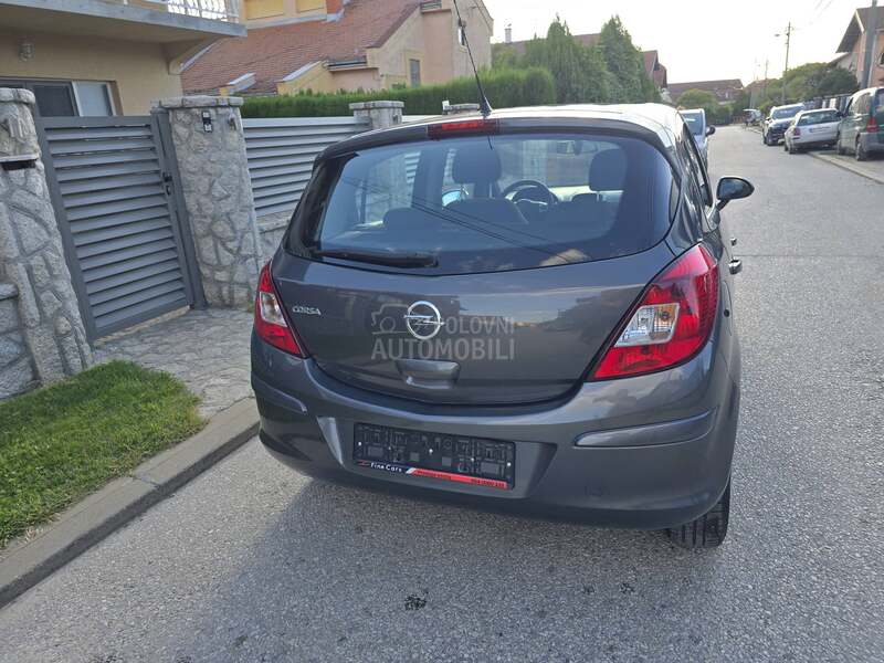 Opel Corsa D 1.2