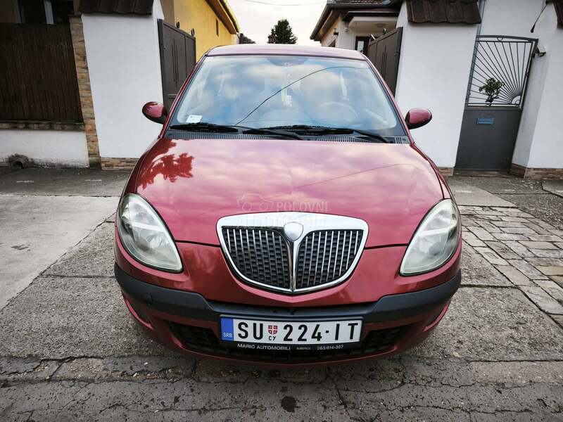 Lancia Ypsilon 1.2 16v