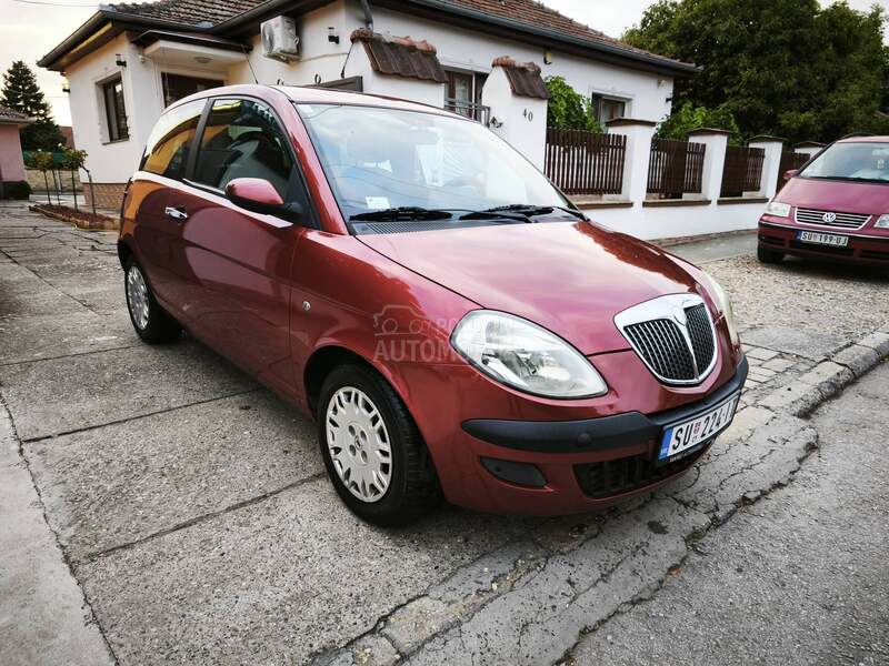 Lancia Ypsilon 1.2 16v