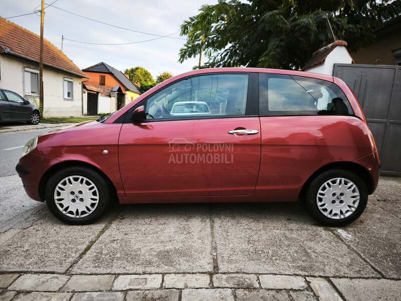 Lancia Ypsilon 1.2 16v