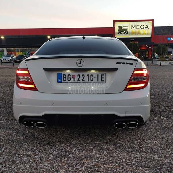 Mercedes Benz C 180 AMG COUPE