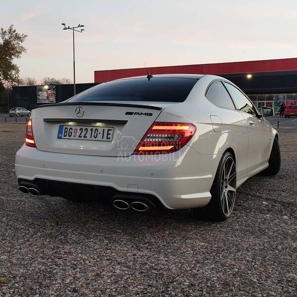Mercedes Benz C 180 AMG COUPE
