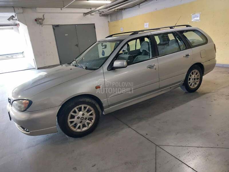 Nissan Primera 