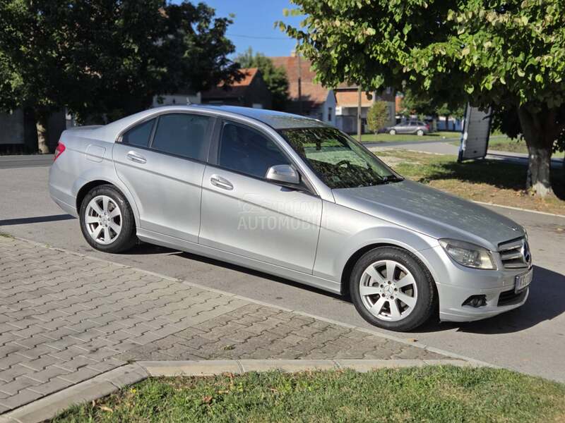 Mercedes Benz C 220 