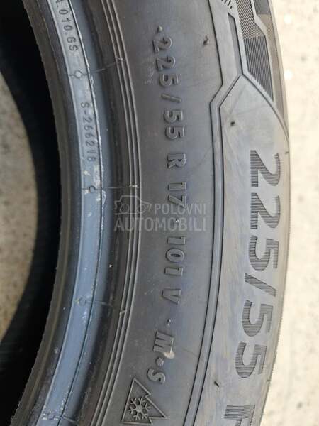Barum 225/55 R17 Zimska