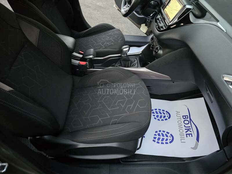Peugeot 2008 1.6HDI STYLE