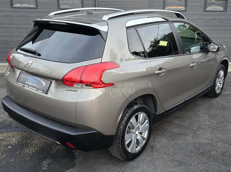 Peugeot 2008 1.6HDI STYLE
