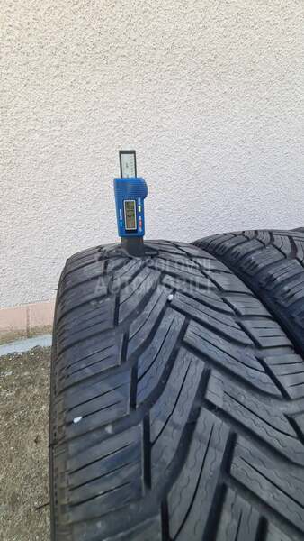 Michelin 205/55 R17 Zimska