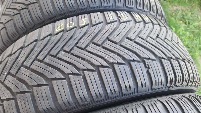 Michelin 205/55 R17 Zimska