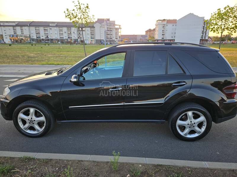Mercedes Benz ML 320 CDI reg godinu