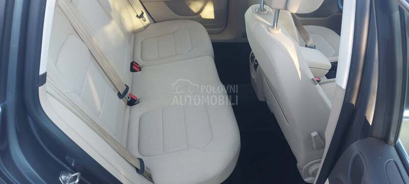 Volkswagen Passat B7 