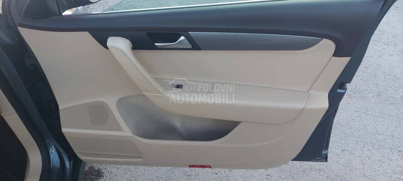 Volkswagen Passat B7 