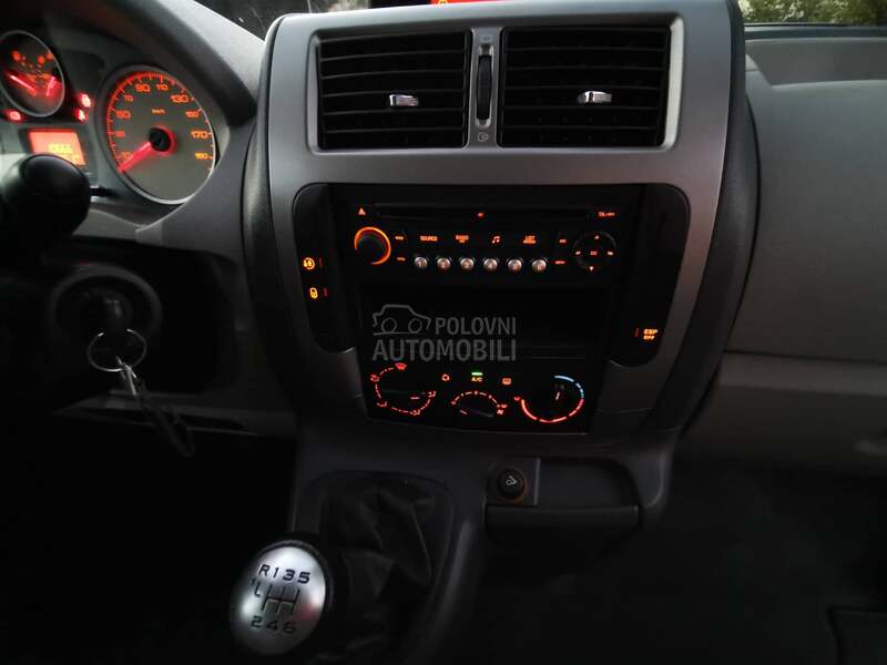 Citroen Jumpy 2.0 HDI 9 SEDISTA
