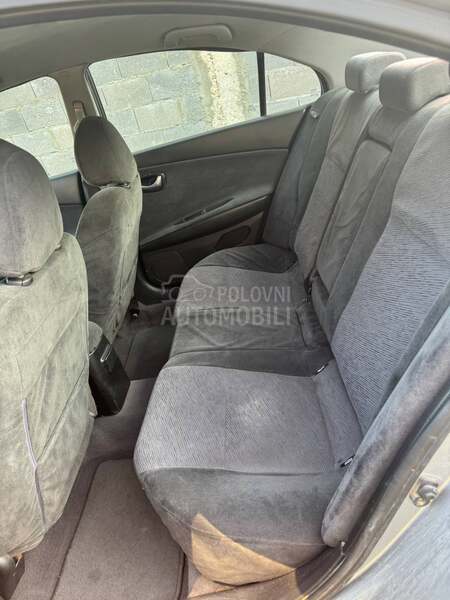 Nissan Primera 1.8
