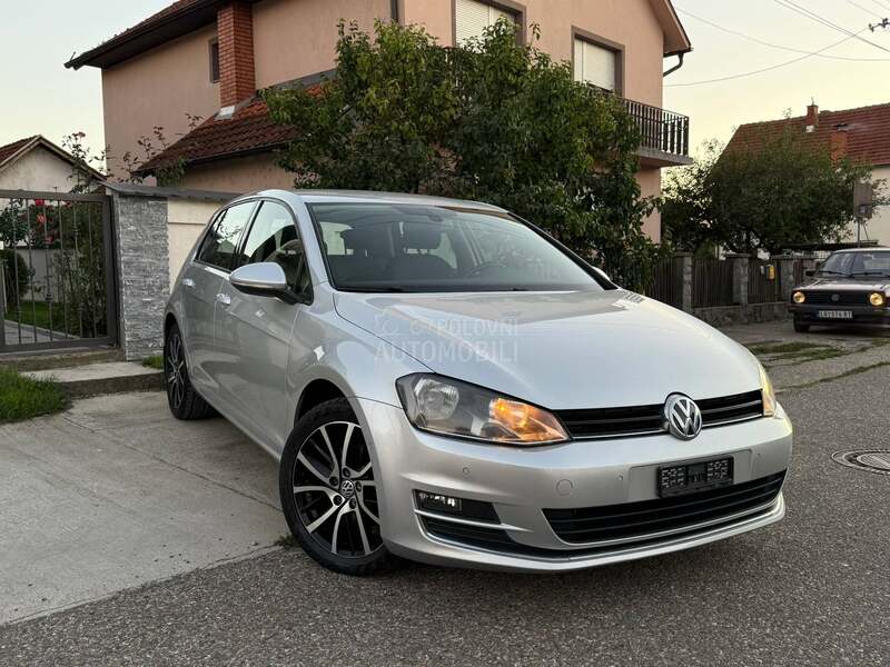 Volkswagen Golf 7 1.4 DSG High Line