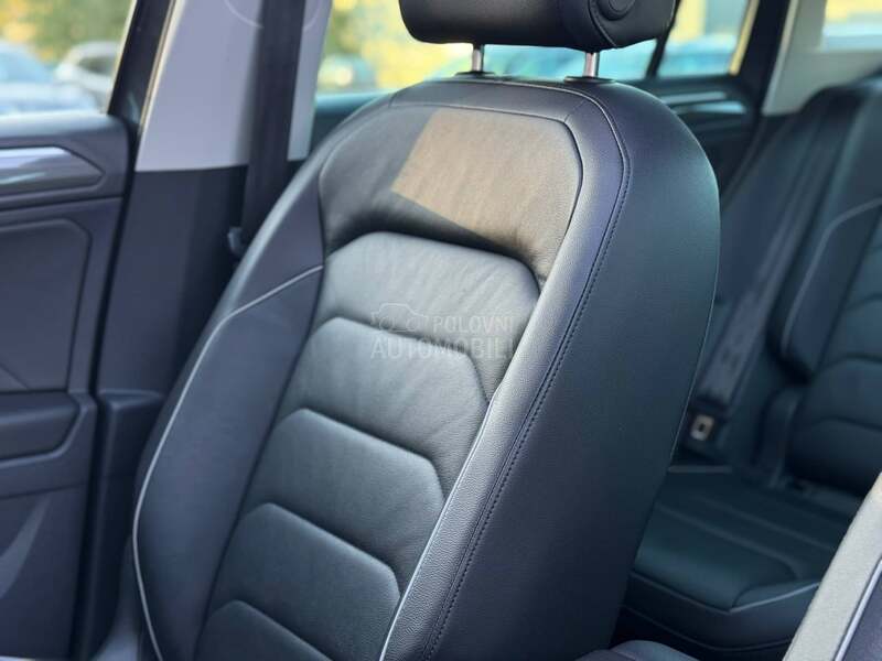 Volkswagen Tiguan Highline/Pano/Dsg