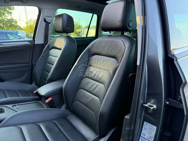 Volkswagen Tiguan Highline/Pano/Dsg