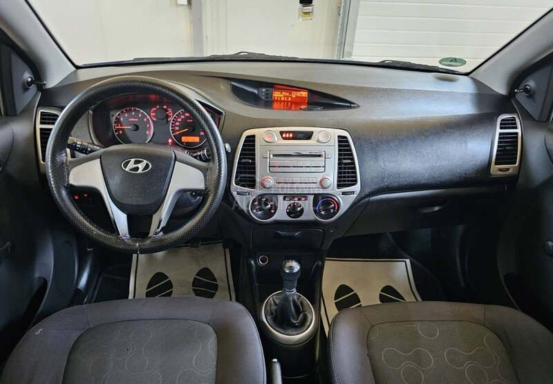 Hyundai i20 1.2 DOHC 16v