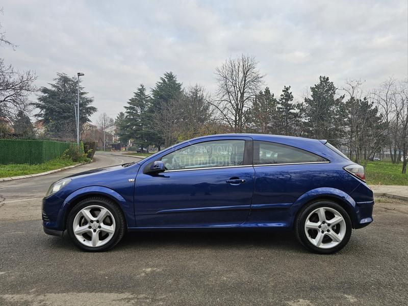 Opel Astra H 1.9 Mjet  GTC