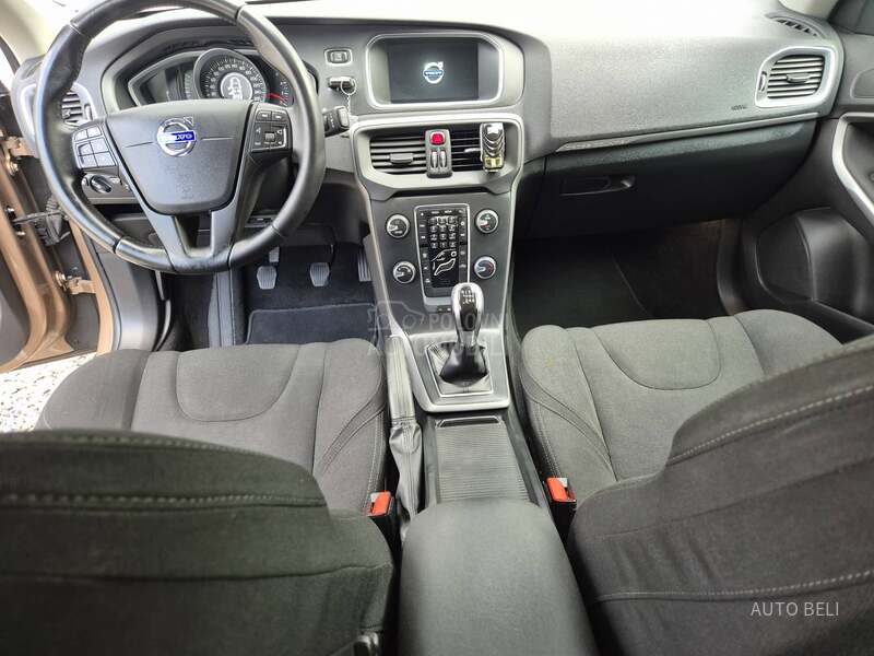 Volvo V40 Cross Country