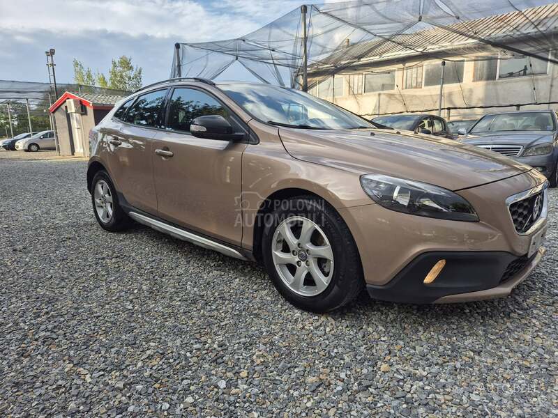 Volvo V40 Cross Country