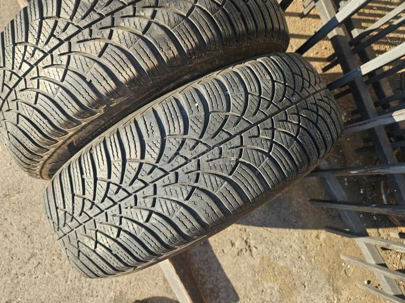 Goodyear 185/60 R15 Sve sezone