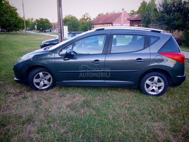 Peugeot 207 1.6 hdi