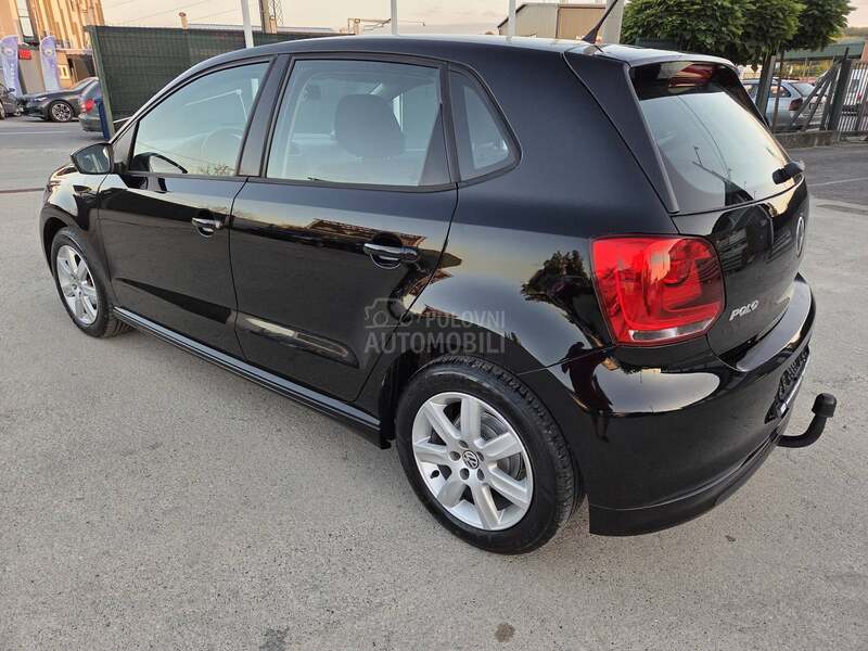 Volkswagen Polo BUKVALNO NOV