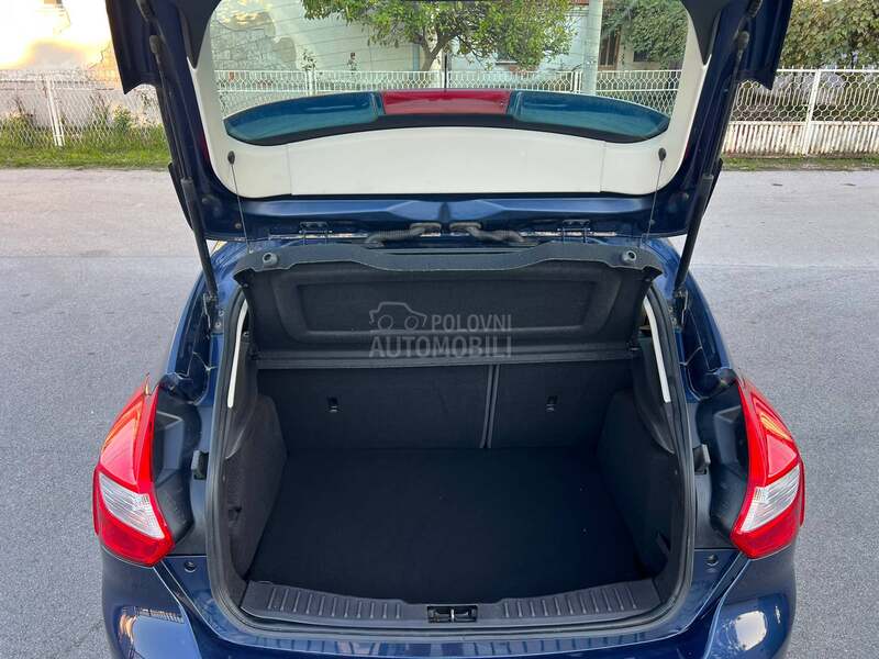 Ford Focus 1.6 tdci serv