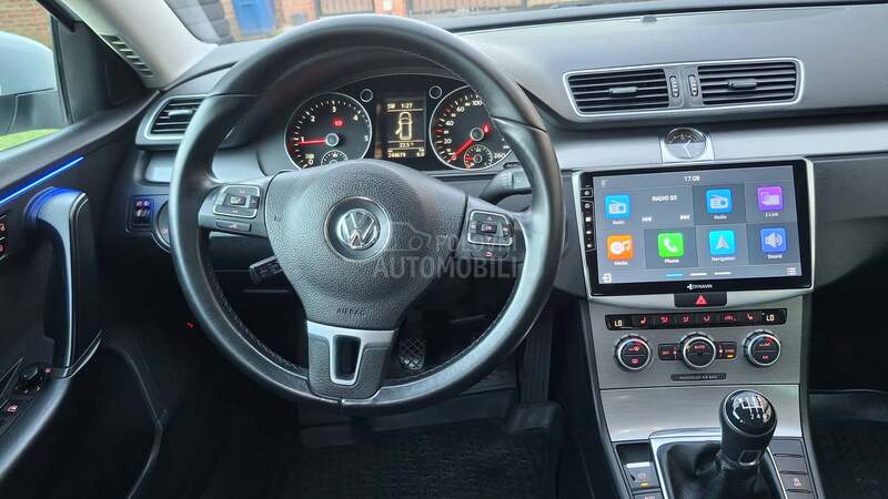 Volkswagen Passat B7 2.0 tdi