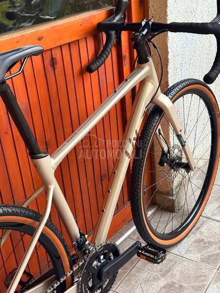 Giant Liv 18