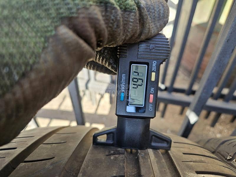 Pirelli 215/40 R17 Letnja