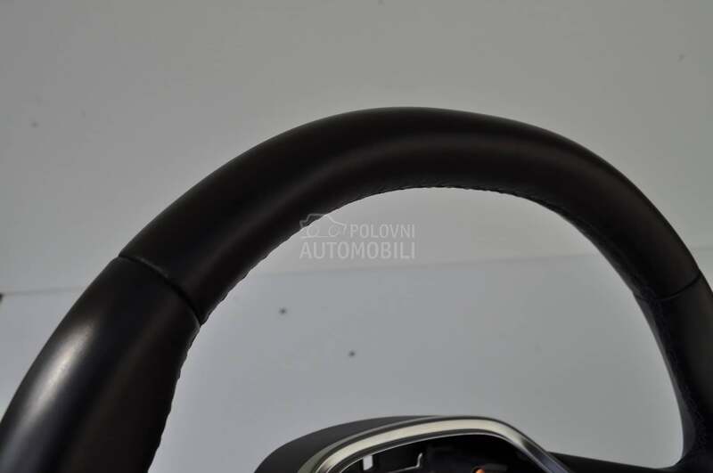 Multifunkcionalni volan Clio 5